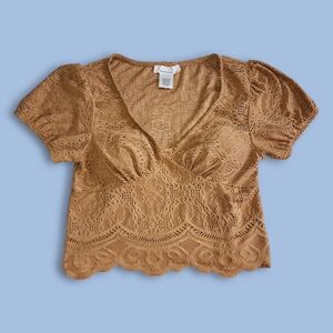 Beige Lace Crop top Urban Romantics XS Boho Chic Style